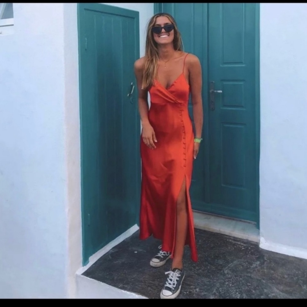 ❤️Bloggers Favorite❤️NWT Zara SATIN CAMISOLE DRESS in Red - Picture 9 of 15